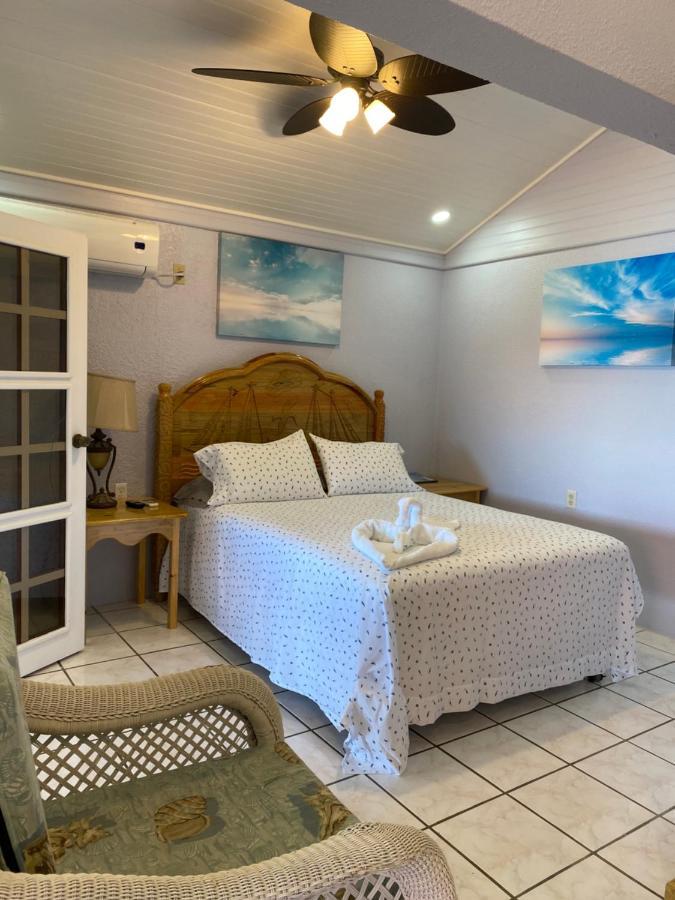 Sea Eye Hotel - Sunset Building ウティラ エクステリア 写真