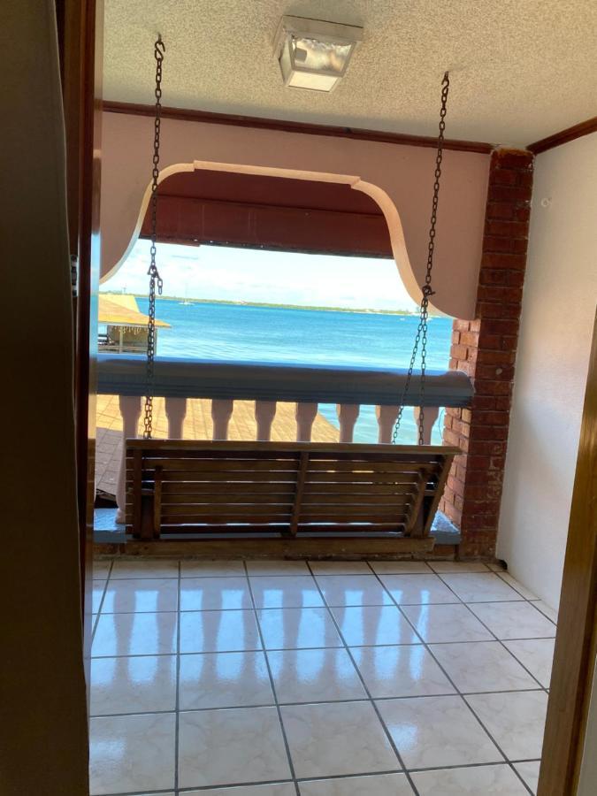 Sea Eye Hotel - Sunset Building ウティラ エクステリア 写真